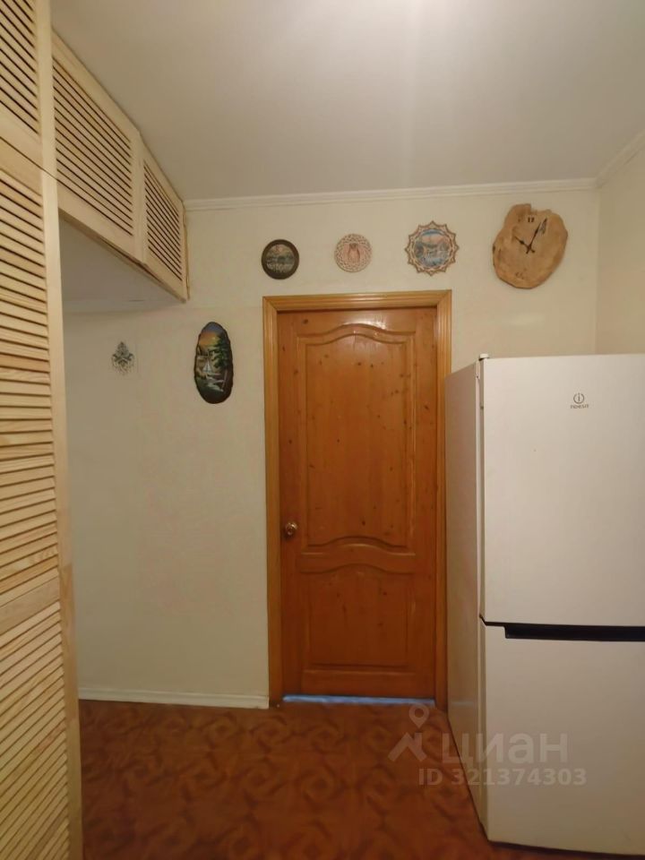 Продажа 2-комн квартиры на вторичном рынке Королев, улица Сакко и Ванцетти, 32