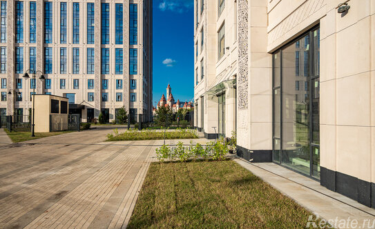 Продажа 3-комн квартиры на вторичном рынке Андропова пр-кт