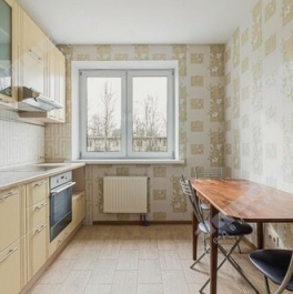 Продажа 1-комн квартиры на вторичном рынке Юрия Гагарина пр-кт,  д. 14,  к. 6