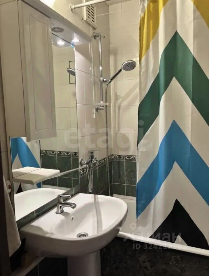 Продажа 2-комн квартиры на вторичном рынке Казарменный переулок, 8С3