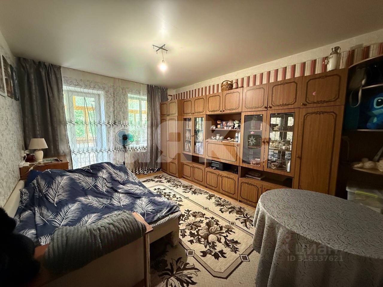 Продажа 3-комн квартиры на вторичном рынке Цемгигант мкр, улица Карла Маркса,  д. 2