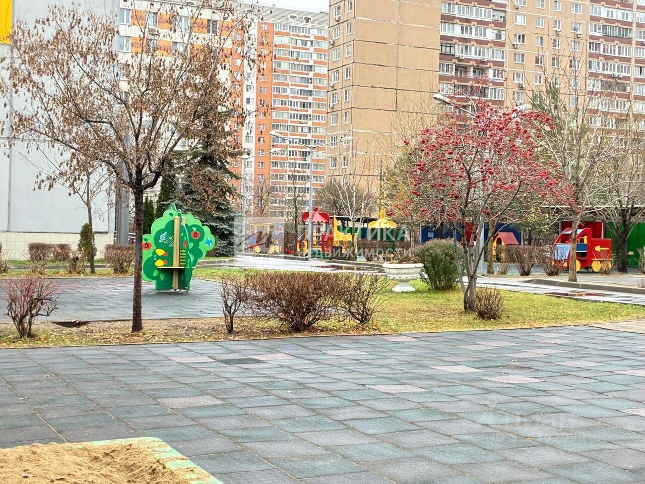 Продажа 2-комн квартиры на вторичном рынке 2-я Вольская улица, 2