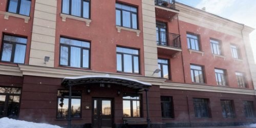 3-комн квартира Дибуновская улица,  д. 34