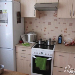 Продажа 1-комн квартиры на вторичном рынке Красное Село г, Театральная ул ,  д. 7