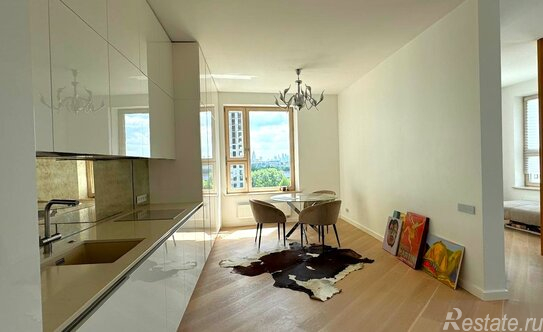 Продажа 3-комн квартиры на вторичном рынке Выборгская улица,  д. 7 к2