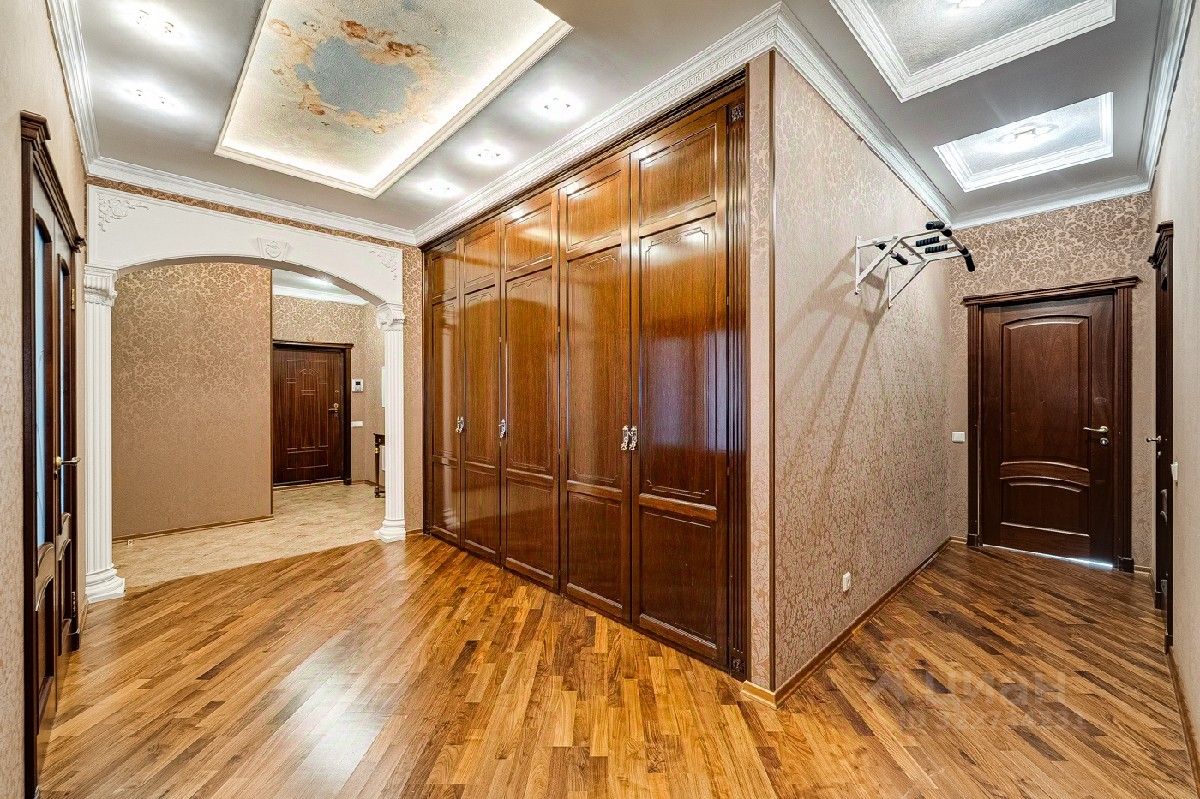 Продажа 3-комн квартиры на вторичном рынке Севастопольский проспект, 28к8