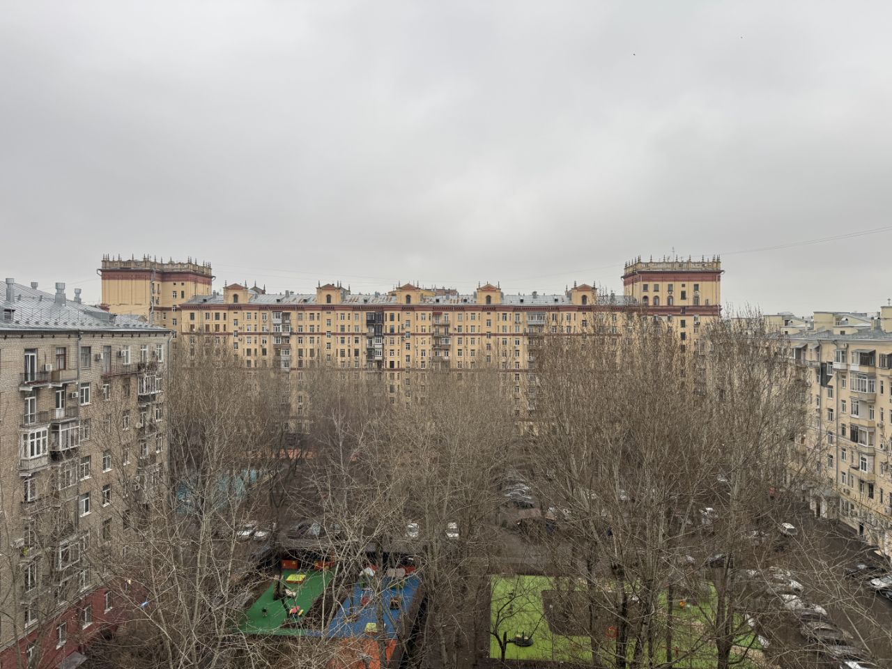 Продажа 2-комн квартиры на вторичном рынке Фрунзенская набережная, 48