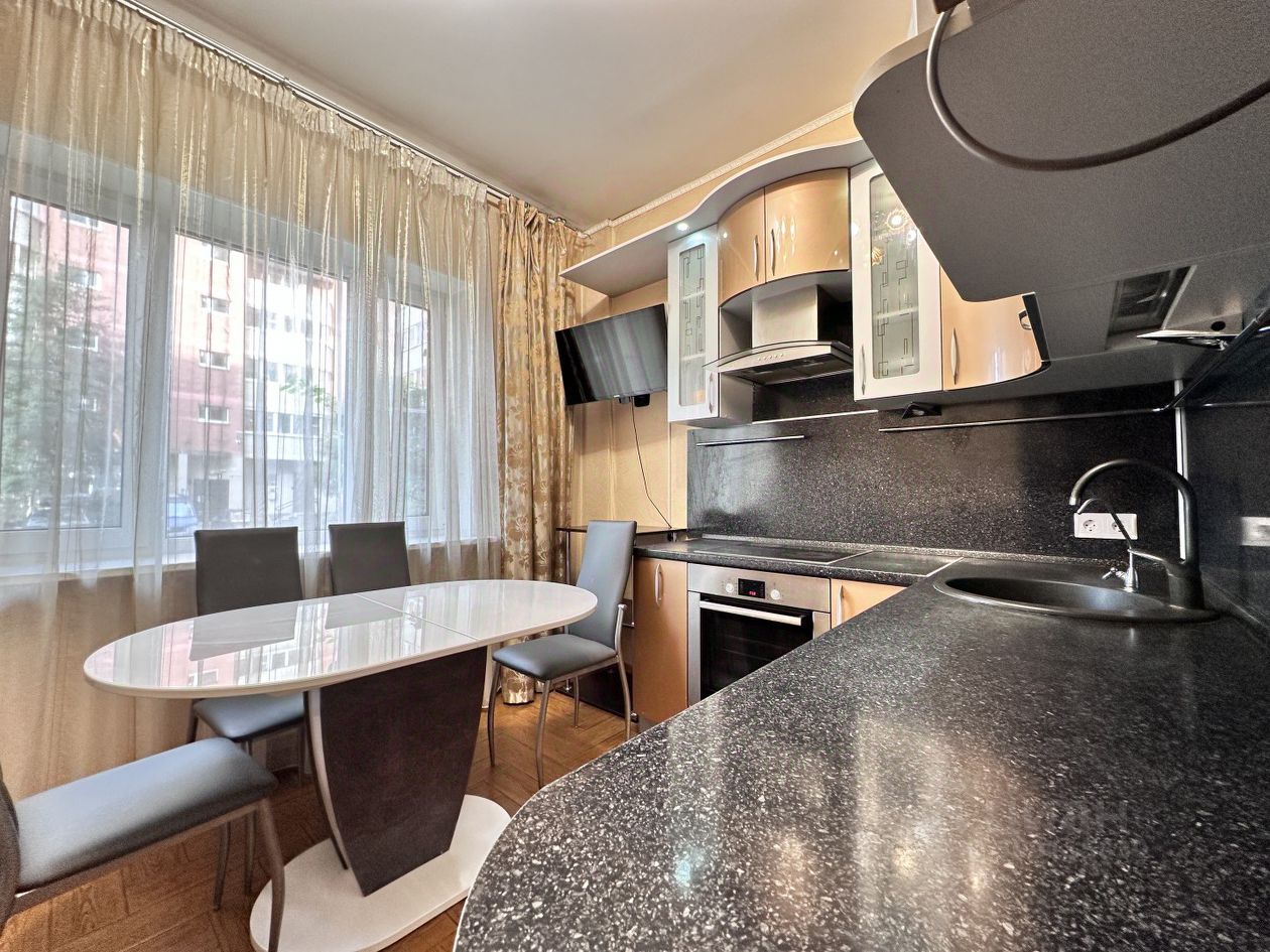 Продажа 2-комн квартиры на вторичном рынке Ленская улица, 19к1