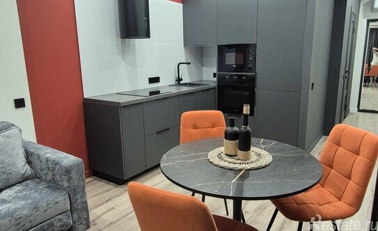 Продажа 2-комн квартиры на вторичном рынке Радиальная 6-я ул,  д. 7/1 к2