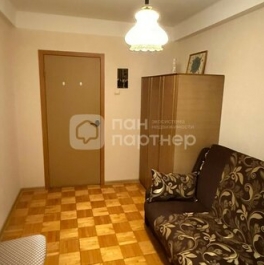 Продажа 2-комн квартиры на вторичном рынке Димитрова ул,  д. 10 к4