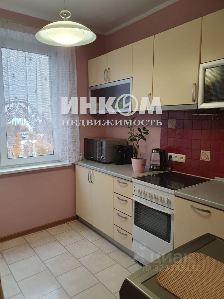 Продажа 2-комн квартиры на вторичном рынке улица Героев Панфиловцев, 22К1