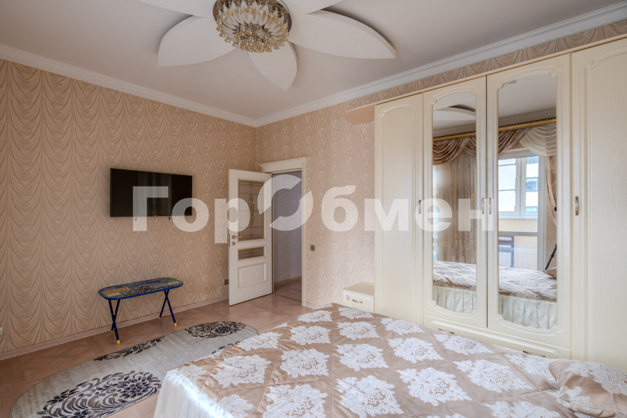 Аренда 4-комн квартиры на вторичном рынке Красногорск г, Отрадное п, Пятницкая ул,  д. 2