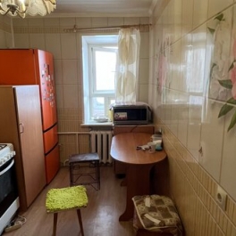 Продажа 4-комн квартиры на вторичном рынке городок Кубинка-1, , Кубинка, г-к Кубинка-1,  д. 19