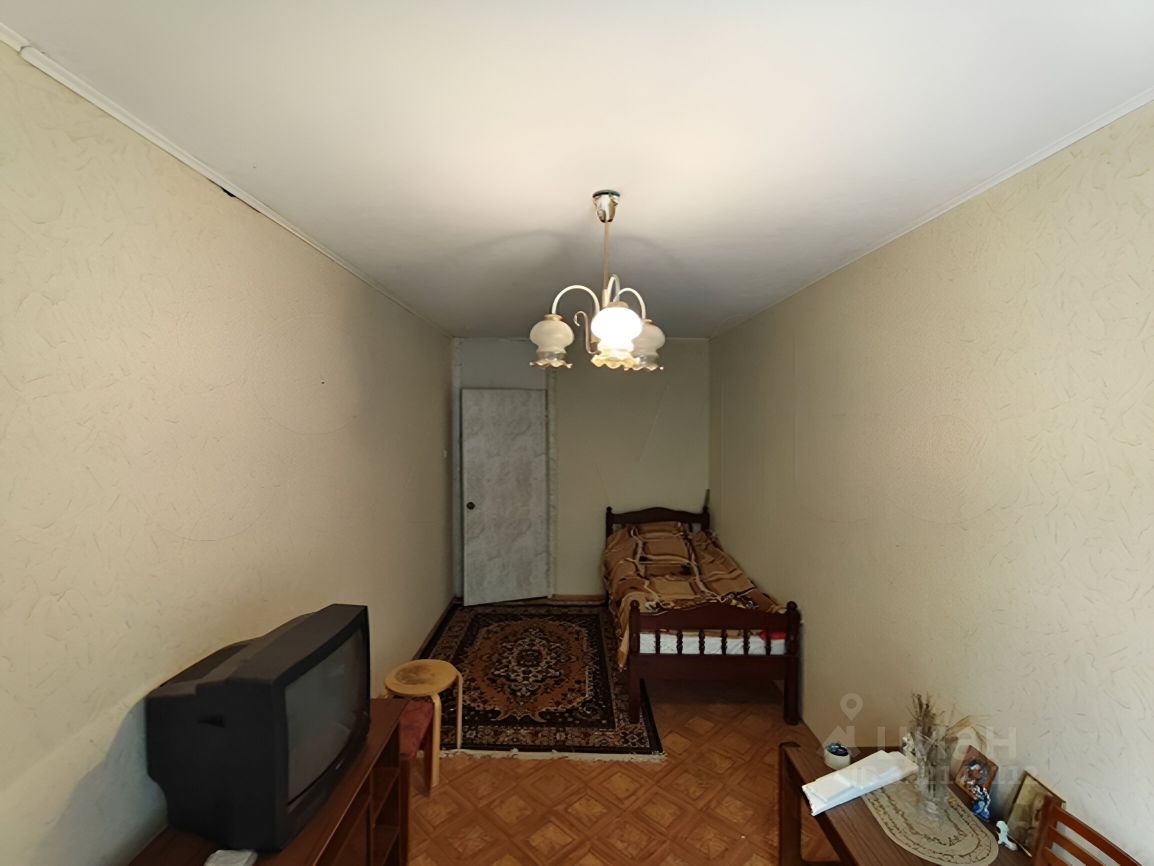 Продажа 3-комн квартиры на вторичном рынке Коломна, Лесная улица, 13