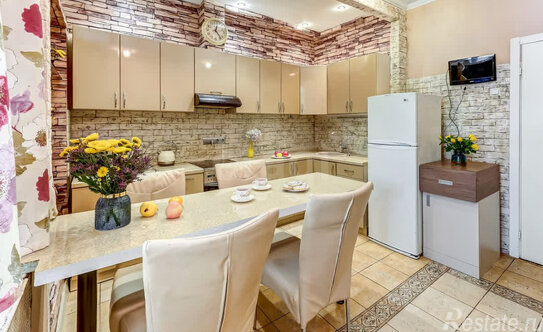 Продажа 7-комн квартиры на вторичном рынке Кузнецовская улица,  д. 11