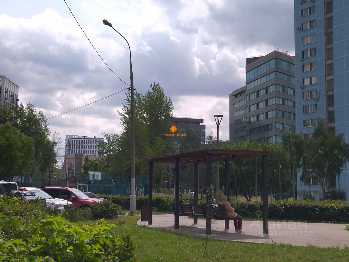 Продажа 3-комн квартиры на вторичном рынке Волочаевская улица, 14К3