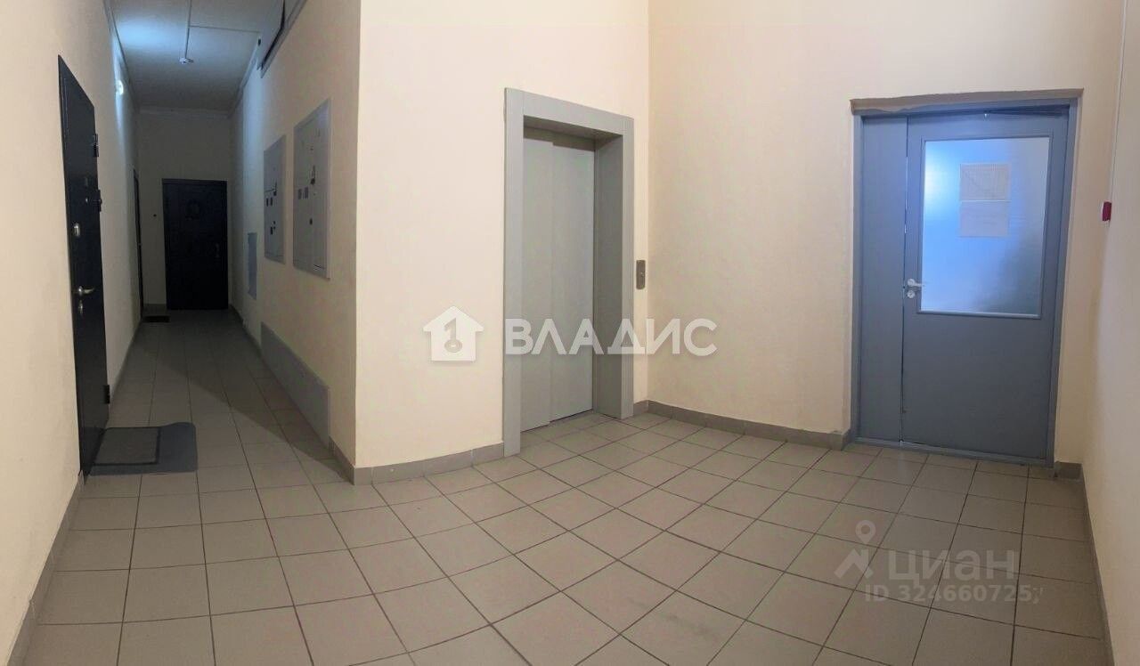 Продажа 3-комн квартиры на вторичном рынке пос. Мебельной Фабрики, улица Рассветная, 1А