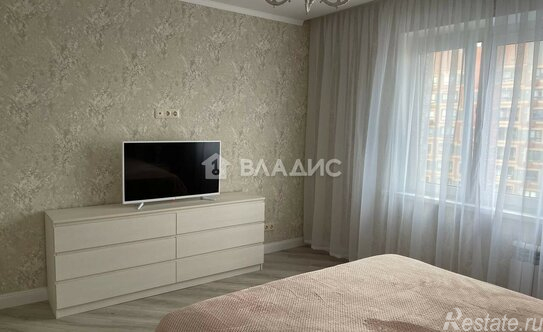 Продажа 2-комн квартиры на вторичном рынке Битца, Южный бульвар,  д. 5