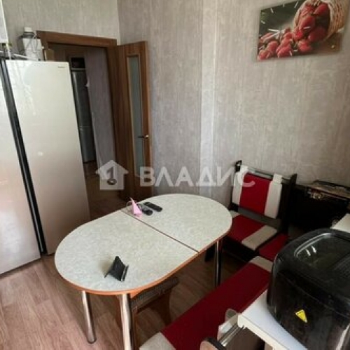 2-комн квартира Молодогвардейская улица,  д. 24