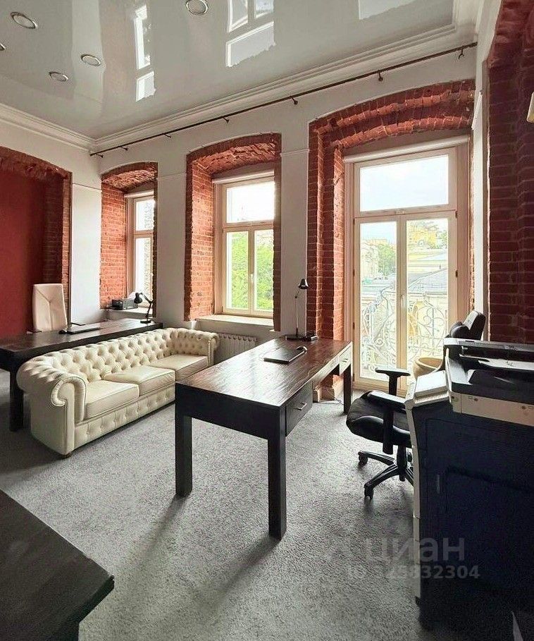 Продажа 6-комн квартиры на вторичном рынке улица Волхонка,  д. 9С1