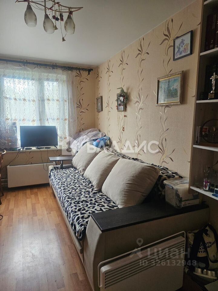 Продажа 3-комн квартиры на вторичном рынке Дорожная улица, 24К1