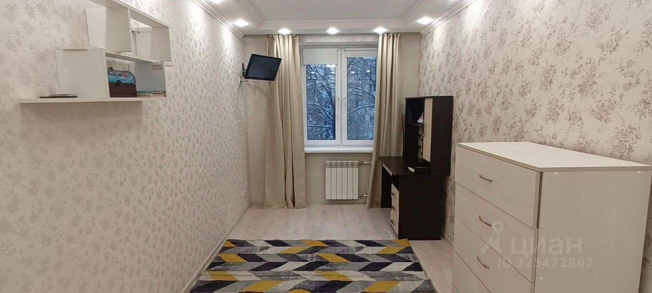 Продажа 2-комн квартиры на вторичном рынке улица Ленсовета, 61