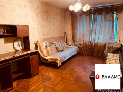 Продажа 2-комн квартиры на вторичном рынке Химки, Зелёная улица,  д. 9