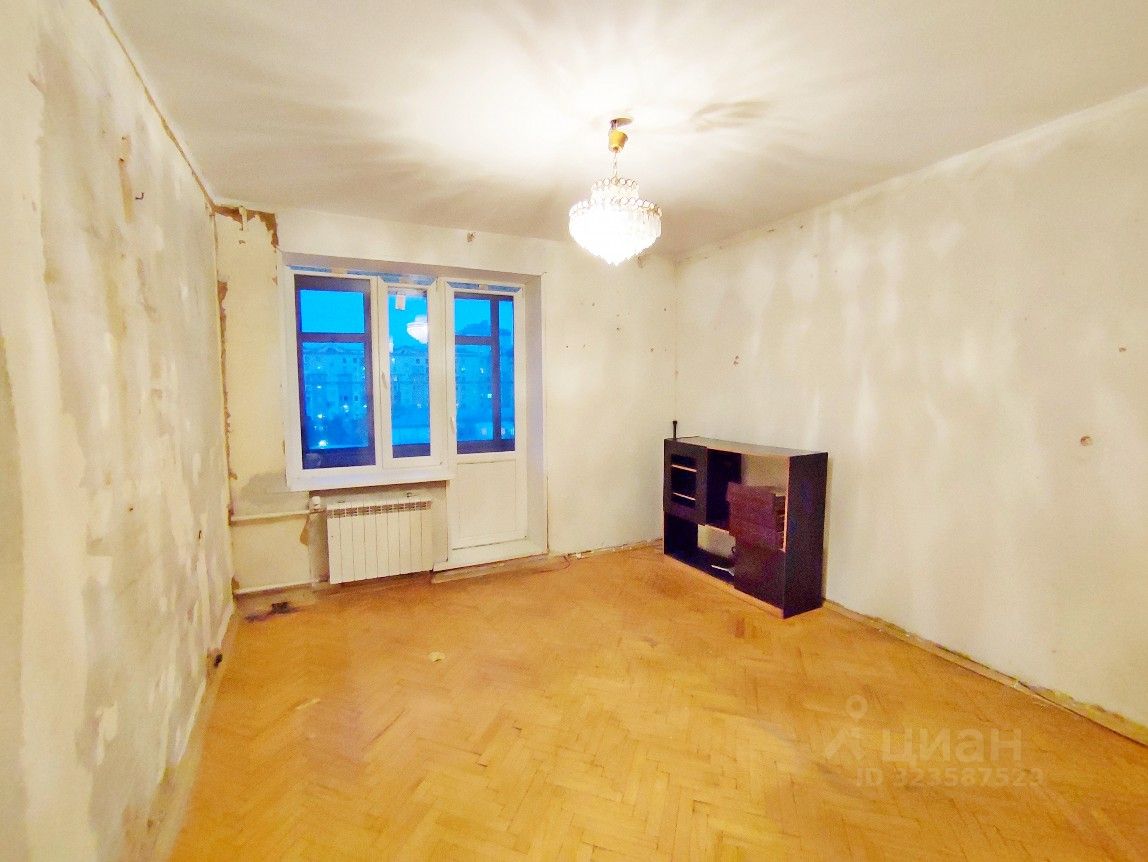 Продажа 2-комн квартиры на вторичном рынке 2-я Радиаторская улица, 4