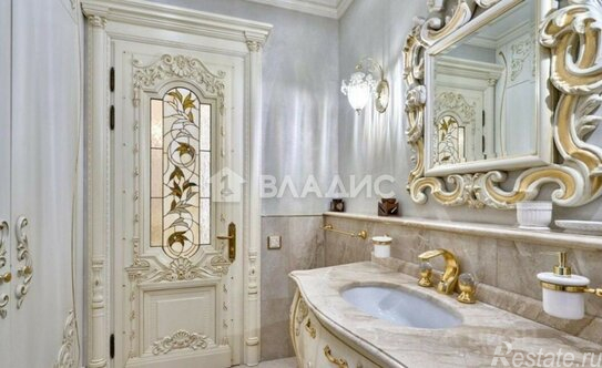 Продажа 2-комн квартиры на вторичном рынке Гончарная улица,  д. 38