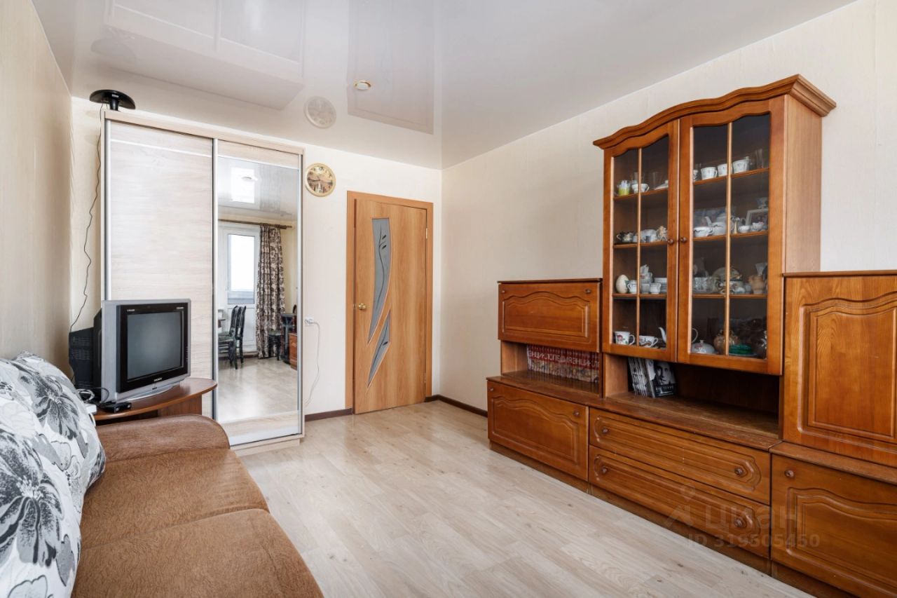 Продажа 3-комн квартиры на вторичном рынке д. Курковицы, 13