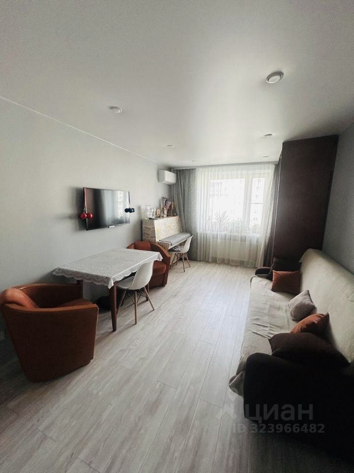 Продажа 3-комн квартиры на вторичном рынке Московский проспект, 205