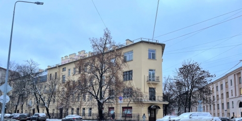 3-комн квартира 12-я В.О.,  д. 55/20