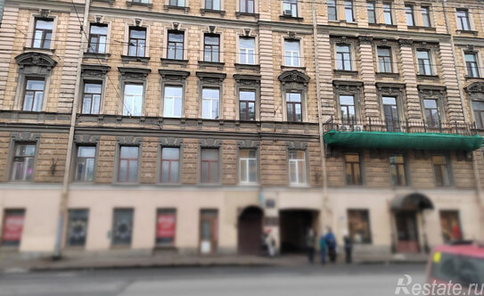 Продажа 2-комн квартиры на вторичном рынке Загородный пр-кт,  д. 28