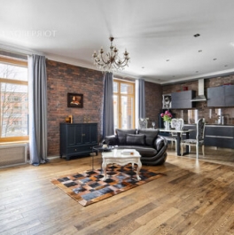 Продажа 2-комн квартиры на вторичном рынке Петровский пр-кт,  д. 24,  к. 1