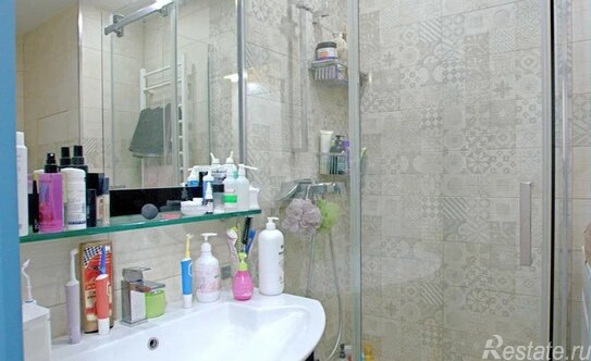 Продажа 3-комн квартиры на вторичном рынке Ивовая улица,  д. 6 к2