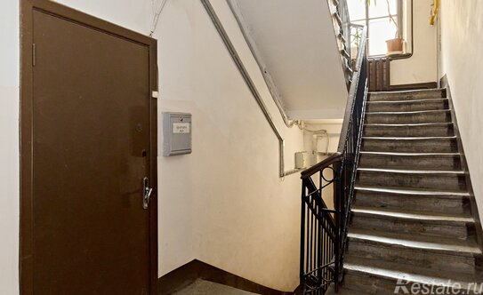 Продажа 4-комн квартиры на вторичном рынке улица Рубинштейна,  д. 36