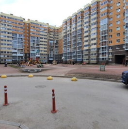 Продажа 2-комн квартиры на вторичном рынке Янино-1 д, Голландская ул,  д. 10 к1