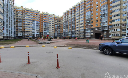 Продажа 2-комн квартиры на вторичном рынке Янино-1 д, Голландская ул,  д. 10 к1