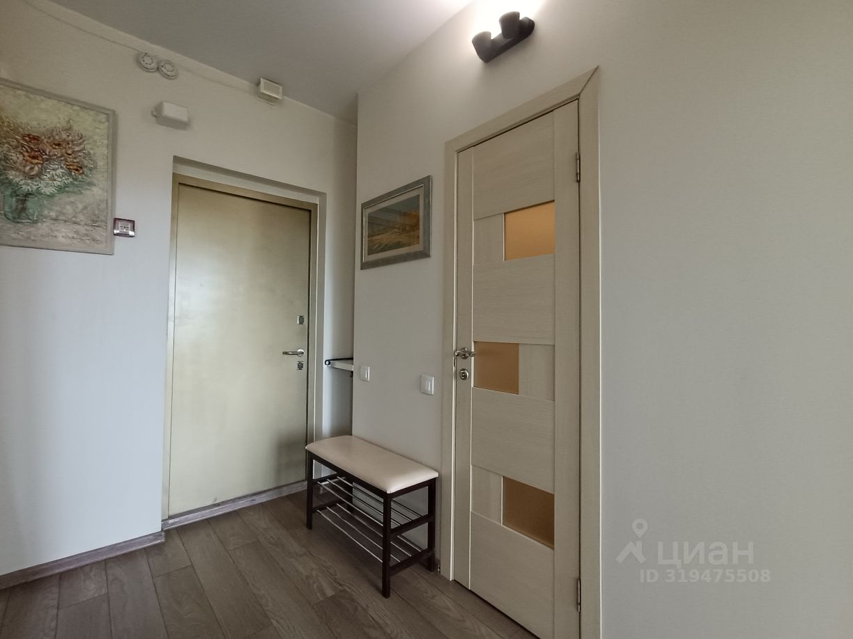 Продажа 2-комн квартиры на вторичном рынке Карамышевская набережная, 36