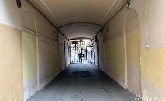 Продажа 3-комн квартиры на вторичном рынке Караванная улица,  д. 24-26