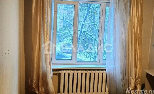 Продажа 1-комн квартиры на вторичном рынке Калининец, ул Фабричная,  д. 8