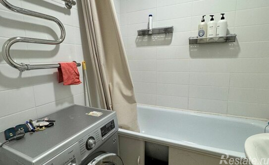 Продажа 1-комн квартиры на вторичном рынке ул Молодцова,  д. 33,  к. 1