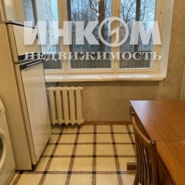 Продажа 3-комн квартиры на вторичном рынке Холмогорская улица,  д. 6 к2