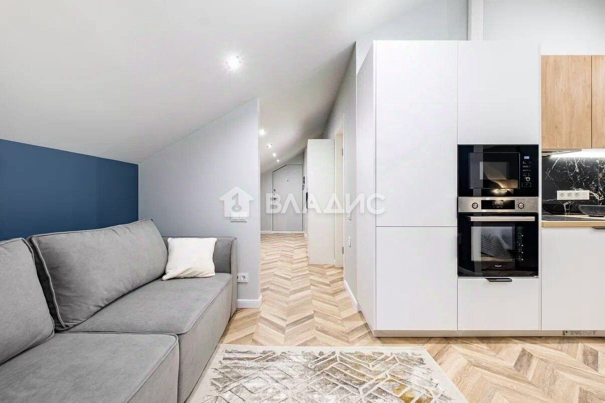 Продажа 2-комн квартиры на вторичном рынке Большой Казачий переулок, 10