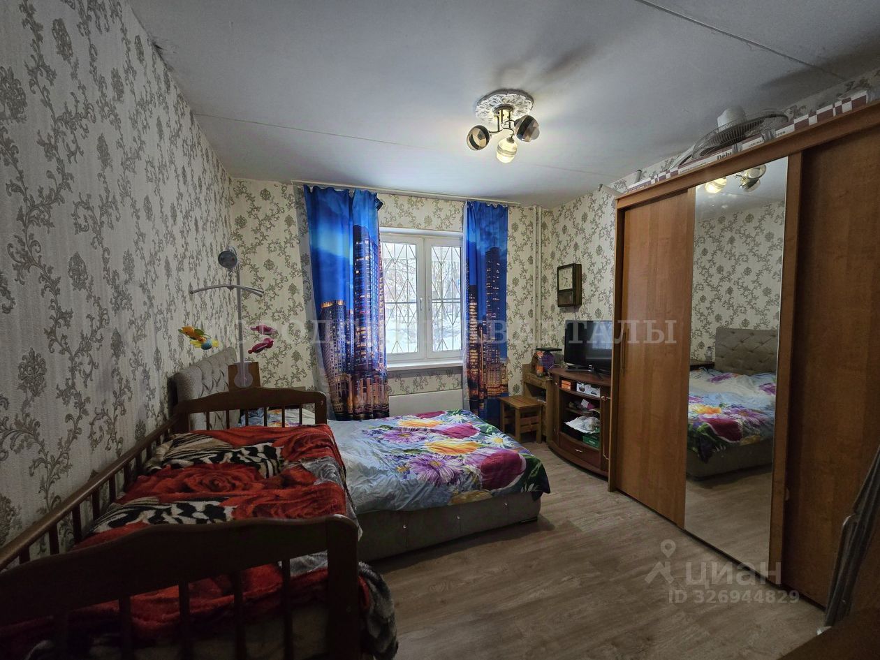 Продажа 2-комн квартиры на вторичном рынке улица Юных Ленинцев, 51