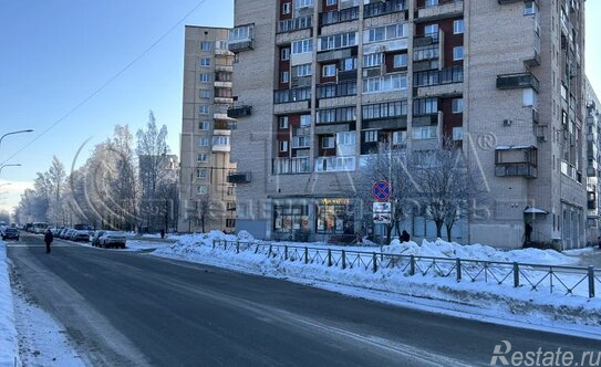 Продажа 3-комн квартиры на вторичном рынке Тихорецкий пр-кт,  д. 39