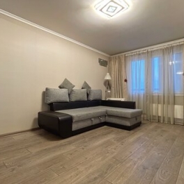 Продажа 1-комн квартиры на вторичном рынке улица Вертолётчиков,  д. 13