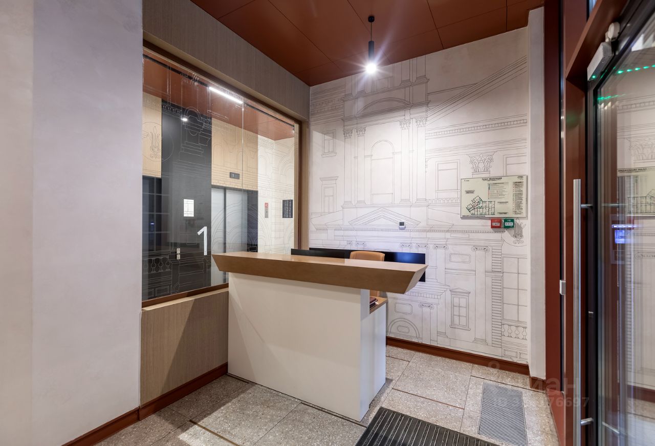 Продажа 2-комн квартиры на вторичном рынке улица Казакова,  д. 7