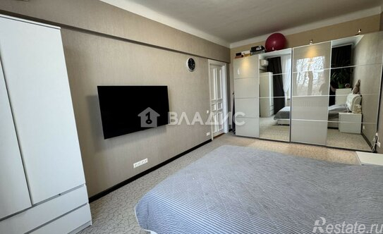 Продажа 2-комн квартиры на вторичном рынке улица Трофимова,  д. 24 к2