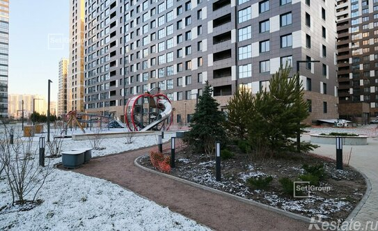 Продажа 2-комн квартиры на вторичном рынке Архивная улица,  д. 3